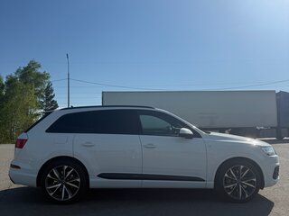 2016 Audi Q7 II (4M), белый, 3690000 рублей, вид 4