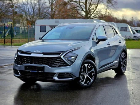 2023 Kia Sportage SWB V, серый, 3233000 рублей, вид 1