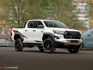 2025 Toyota Hilux VIII Рестайлинг 2, белый, 7632000 рублей, вид 1