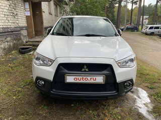 2012 Mitsubishi ASX I, белый, 1100000 рублей, вид 4