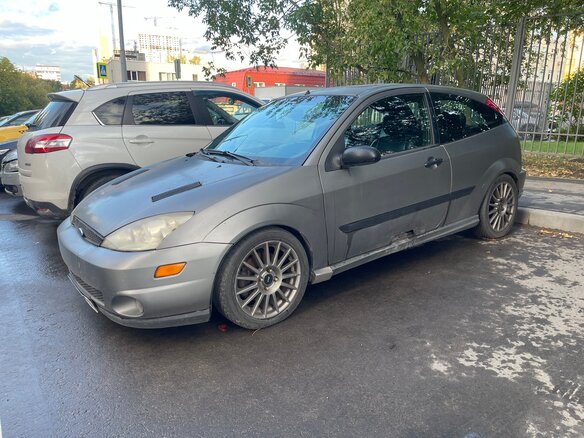 2002 Ford Focus ST SVT I, серебристый, 300000 рублей - вид 9