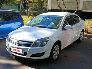 2011 Opel Astra H Рестайлинг, белый, 530000 рублей, вид 1