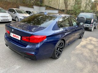 2018 BMW 5 серии 520d xDrive VII (G30/G31/G38), синий, 3650000 рублей, вид 5