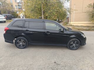 2012 Toyota Corolla Fielder XI (E160, E170, E180), чёрный, 1000000 рублей, вид 3