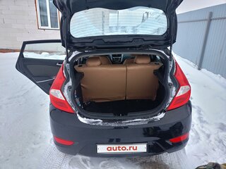 2011 Hyundai Solaris I, чёрный, 700000 рублей, вид 5