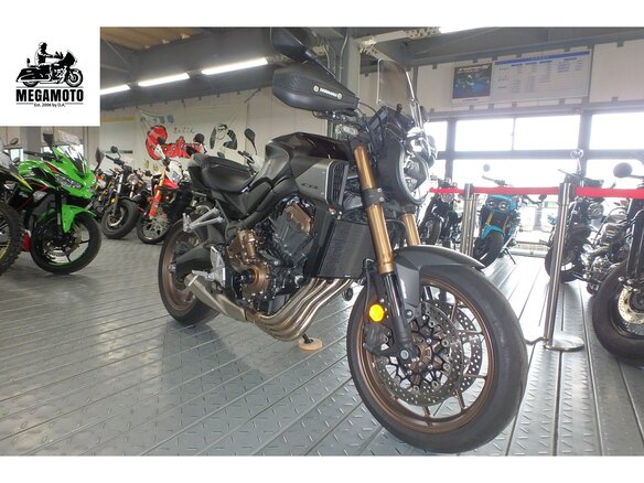 2025 Honda CB 650R, чёрный, 1125000 рублей