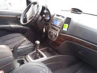 2010 Hyundai Santa Fe II Рестайлинг, белый, 1500000 рублей, вид 4