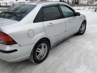 2004 Ford Focus I Рестайлинг, серебристый, 250000 рублей, вид 4