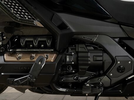 2024 Honda GL 1800 Gold Wing, чёрный, 2950000 рублей, вид 5