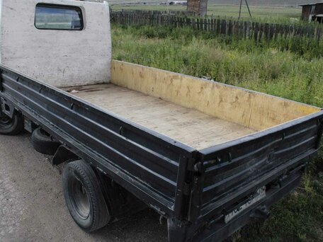 1989 Mazda Titan, белый, 700000 рублей, вид 4
