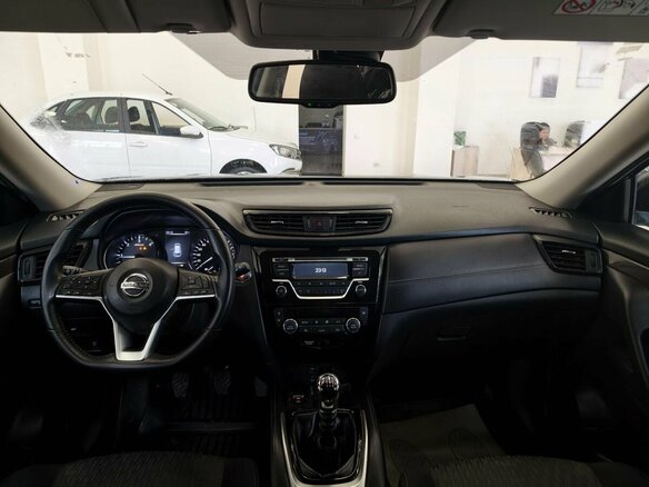 2020 Nissan X-Trail III Рестайлинг, чёрный, 1900000 рублей - вид 8