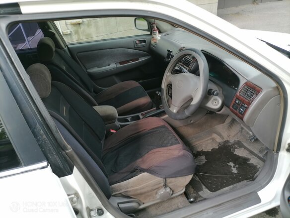 1999 Toyota Corona Premio X (T210), белый, 380000 рублей - вид 9