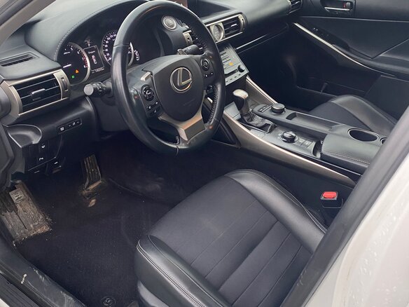 2014 Lexus IS 250 III, белый, 2500000 рублей - вид 5
