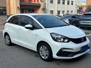 2022 Honda Fit IV, белый, 856000 рублей, вид 2
