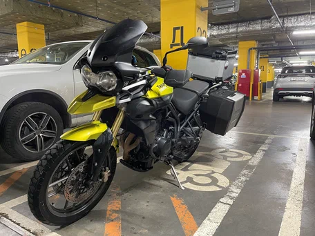 2011 Triumph Tiger 800, жёлтый, 620000 рублей, вид 3