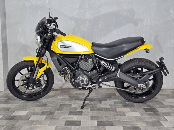 2018 Ducati Scrambler 800, жёлтый, 600000 рублей - вид 1