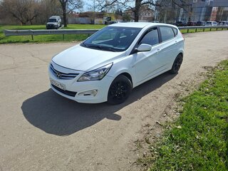 2016 Hyundai Solaris I Рестайлинг, белый, 1020000 рублей, вид 1