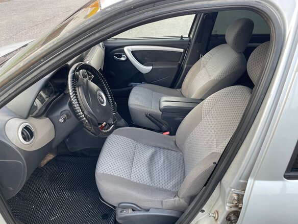 2015 Lada (ВАЗ) Largus I, серебристый, 670000 рублей - вид 6