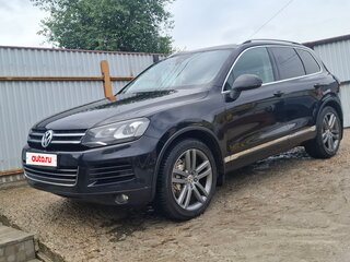 2013 Volkswagen Touareg II, чёрный, 2600000 рублей, вид 1