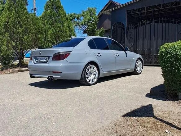 2008 BMW 5 серии 520d V (E60/E61) Рестайлинг, серый, 1200000 рублей - вид 14