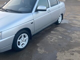 2004 Lada (ВАЗ) 2110, серебристый, 185000 рублей, вид 3