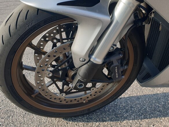 2017 Honda VFR 800, серебристый, 760000 рублей - вид 9