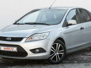 2010 Ford Focus II Рестайлинг, серебристый, 799999 рублей, вид 2