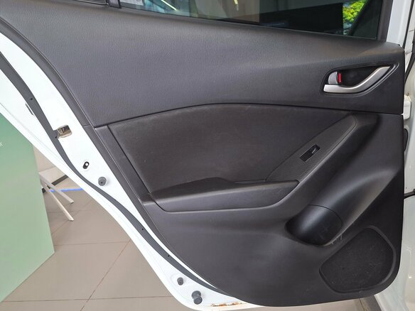 2014 Mazda 3 III (BM), белый - вид 23