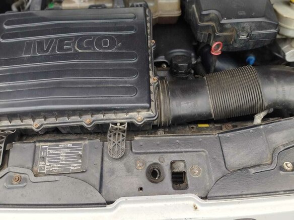 2013 Iveco Daily, красный, 1798000 рублей - вид 6