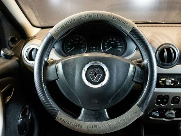2011 Renault Logan I Рестайлинг, бежевый - вид 5