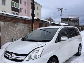 2013 Toyota ISis I Рестайлинг, белый, 1480000 рублей, вид 1