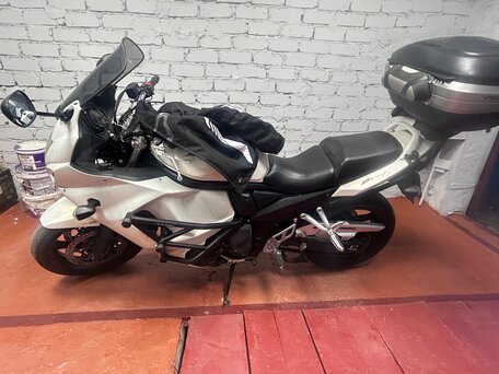 2011 Suzuki Bandit GSF 1250, белый, 500000 рублей, вид 3