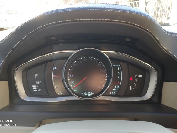2014 Volvo XC70 II Рестайлинг, белый - вид 5