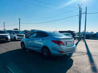2011 Hyundai Solaris I, голубой, 949000 рублей, вид 4