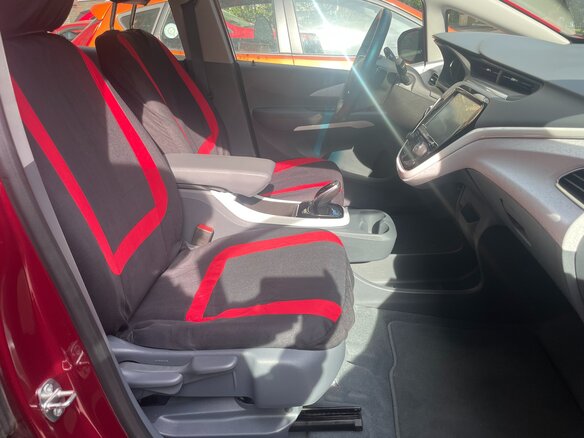 2019 Chevrolet Bolt I, красный, 2749999 рублей - вид 17