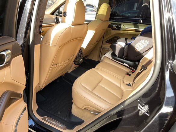 2016 Porsche Cayenne Turbo II Рестайлинг (958), чёрный, 5750000 рублей - вид 21