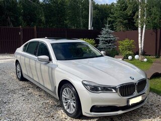 2018 BMW 7 серии Long 730Ld xDrive VI (G11/G12), белый, 3600000 рублей, вид 4
