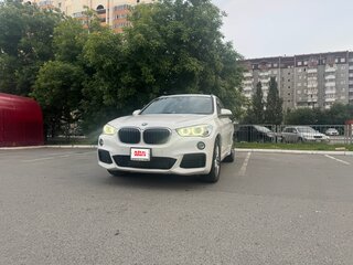 2018 BMW X1 18i sDrive II (F48), белый, 2099999 рублей, вид 3