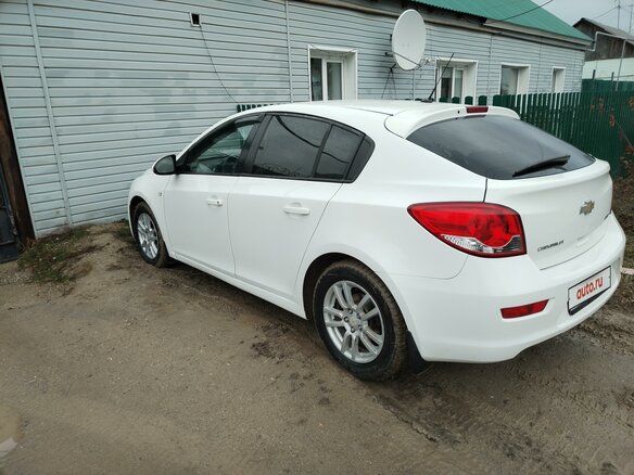 2012 Chevrolet Cruze I, белый, 480000 рублей - вид 6