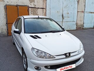 2008 Peugeot 206, белый, 270000 рублей, вид 3