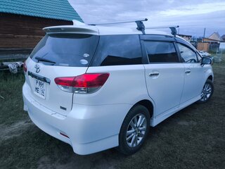 2009 Toyota Wish II, белый, 1100000 рублей, вид 3