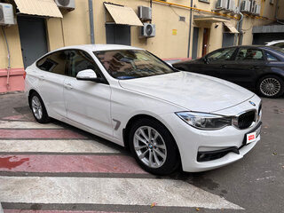 2013 BMW 3 серии Gran Turismo 320i VI (F3x), белый, 1990000 рублей, вид 2