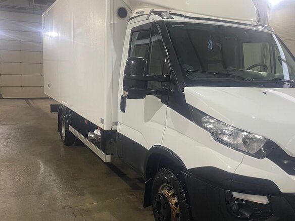 2021 Iveco Daily, белый, 4500000 рублей - вид 1