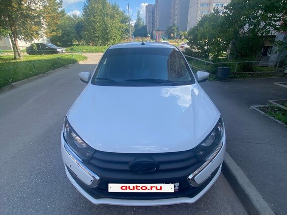 2023 Lada (ВАЗ) Granta I Рестайлинг, белый, 850000 рублей - вид 2