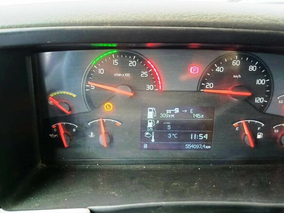2010 Volvo FM, синий, 2500000 рублей - вид 20