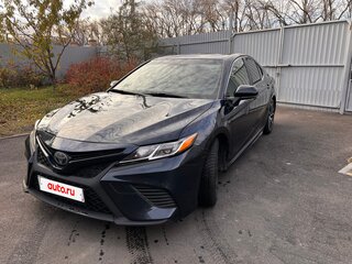 2020 Toyota Camry US Market VIII (XV70) Рестайлинг, синий, 2000000 рублей, вид 1