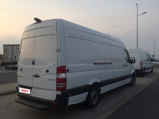 2016 Mercedes-Benz Sprinter, белый, 2900000 рублей, вид 4