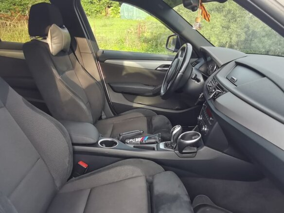 2014 BMW X1 20i I (E84) Рестайлинг, белый, 2700000 рублей - вид 6