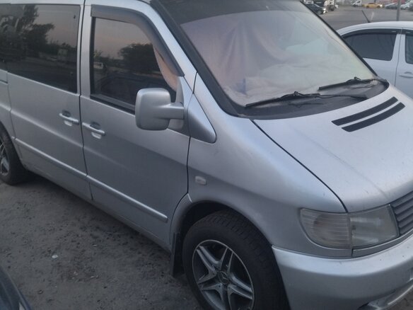 2002 Mercedes-Benz Vito 112 CDI I (W638), серебристый, 720000 рублей - вид 2