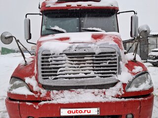 2002 Freightliner Columbia, красный, 1490000 рублей, вид 1